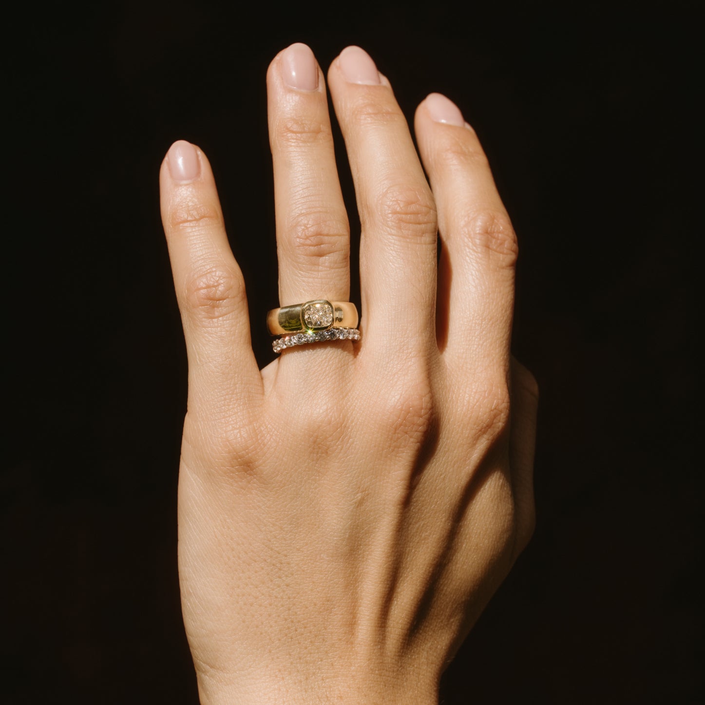 0.95ct Cushion Diamond Dune Ring