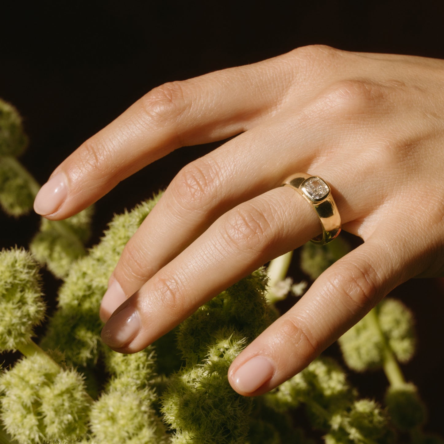 0.95ct Cushion Diamond Dune Ring