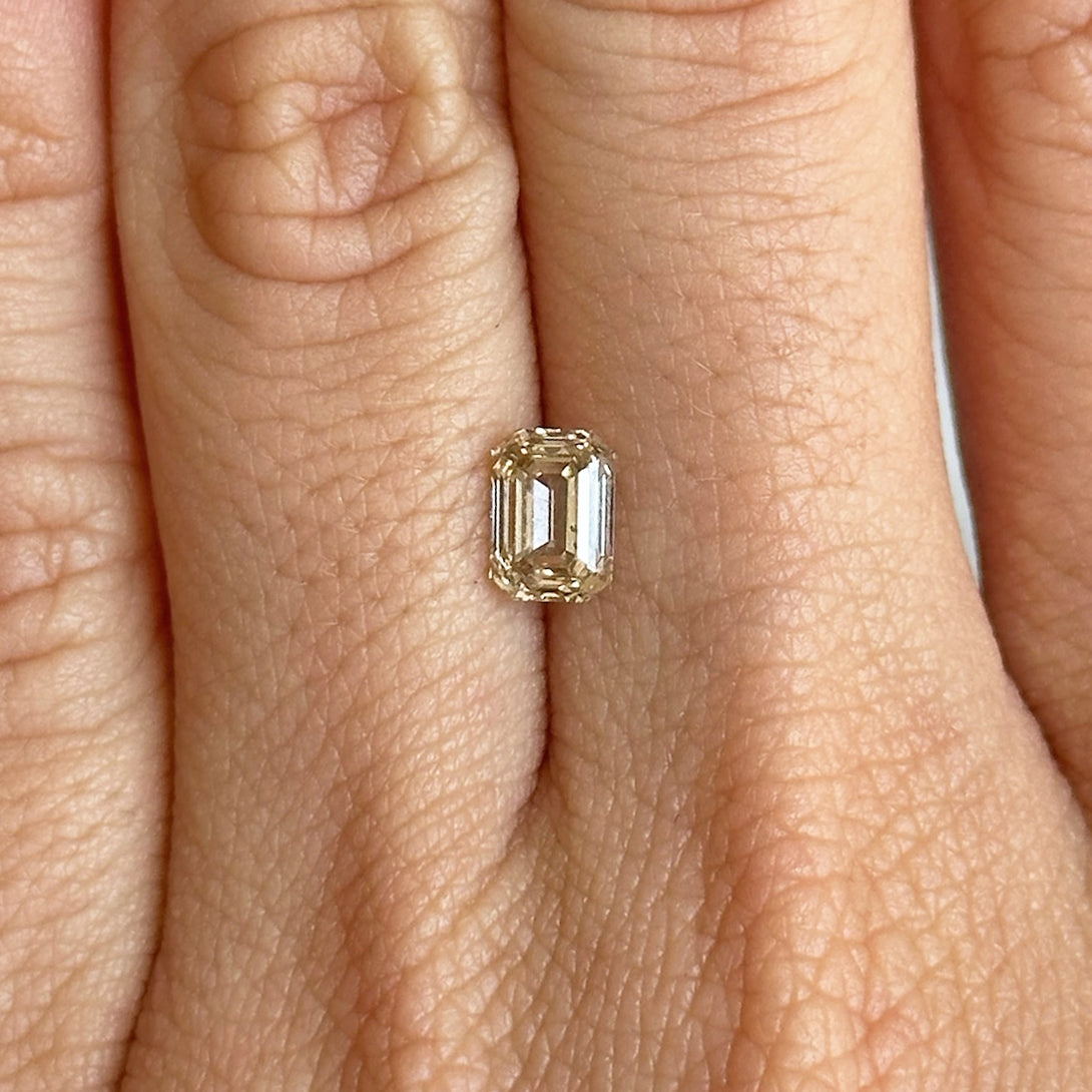 BESPOKE 1.04CT LIGHT BROWN EMERALD CUT DIAMOND