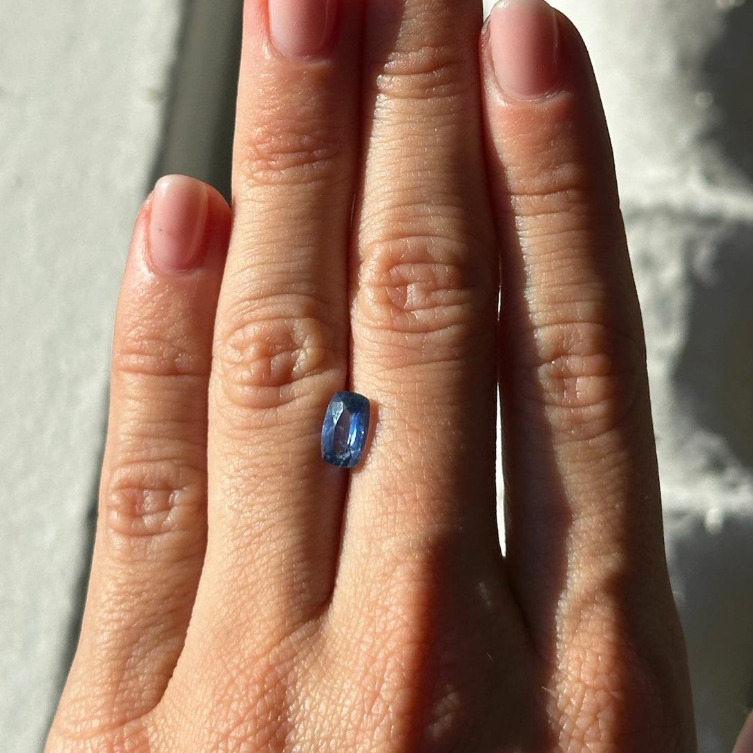 BESPOKE 1.11CT SRI LANKAN SAPPHIRE
