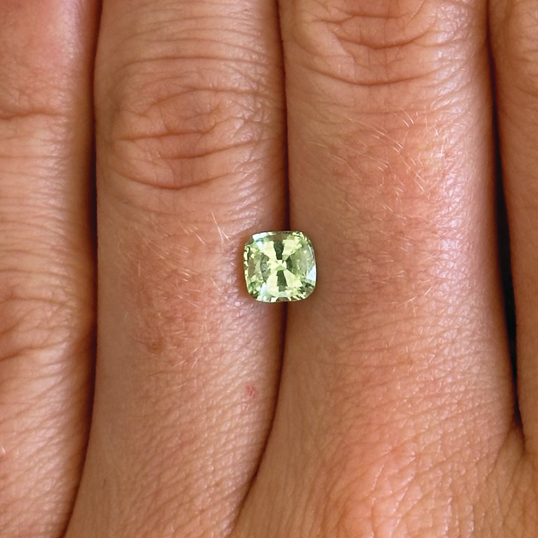 BESPOKE 1.18CT MINT TSAVORITE GARNET