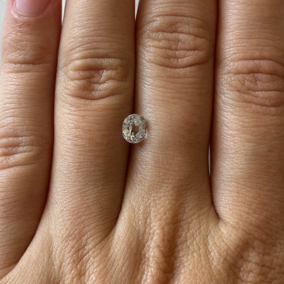 BESPOKE 1.19CT LIGHT BLUE OVAL SAPPHIRE