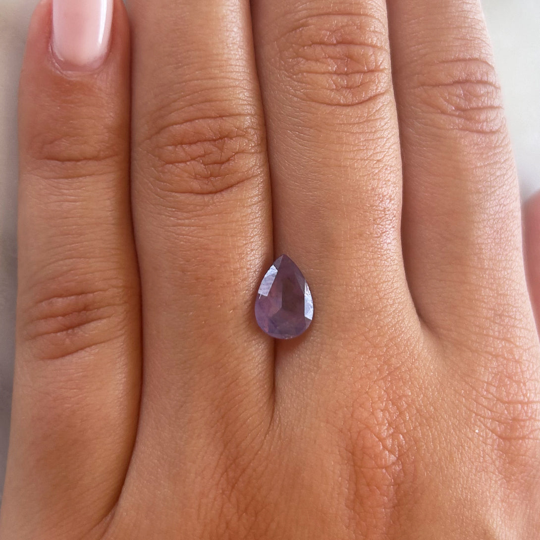 BESPOKE 2.06CT VIOLET SAPPHIRE RING