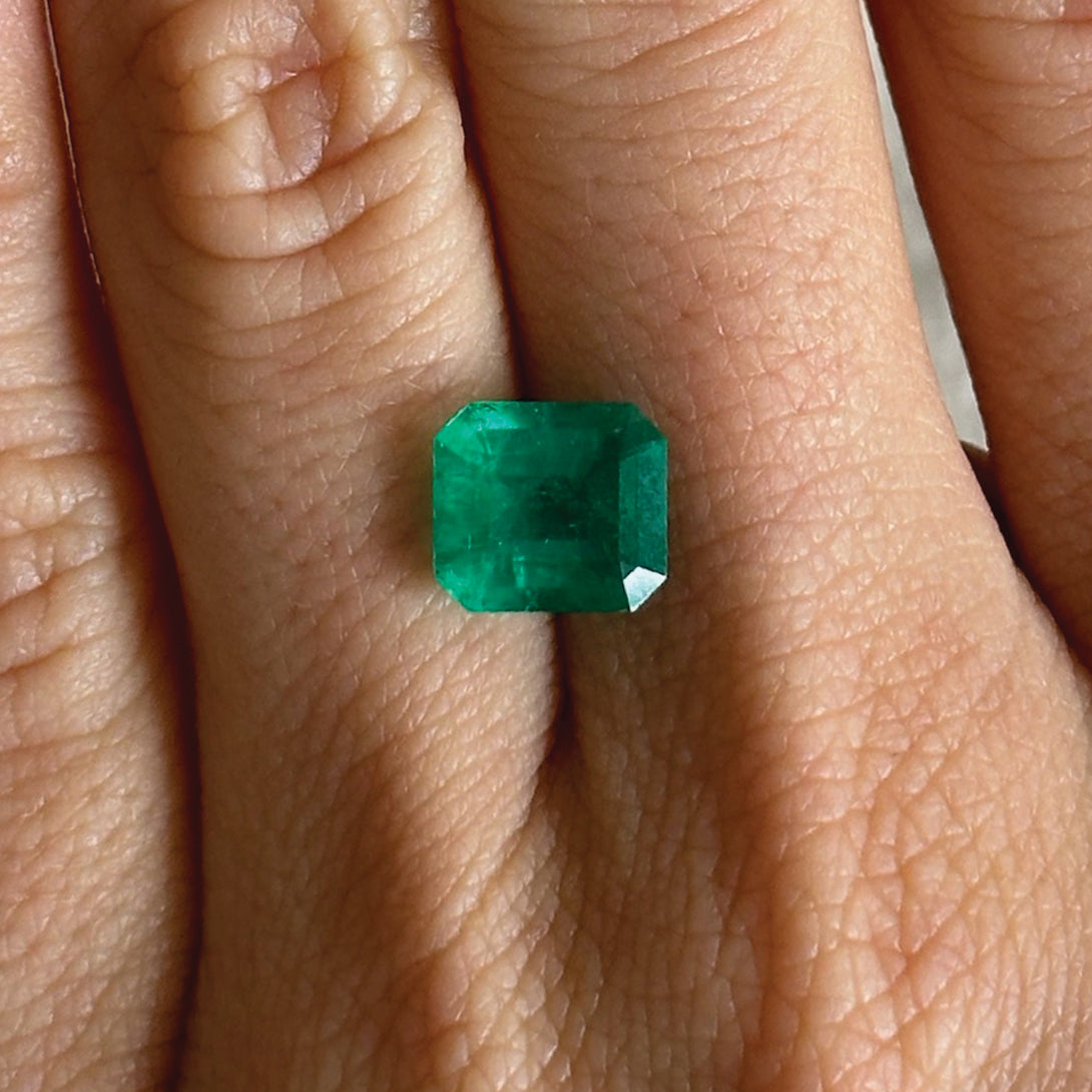 BESPOKE 2.33CT MUZO EMERALD CUT EMERALD
