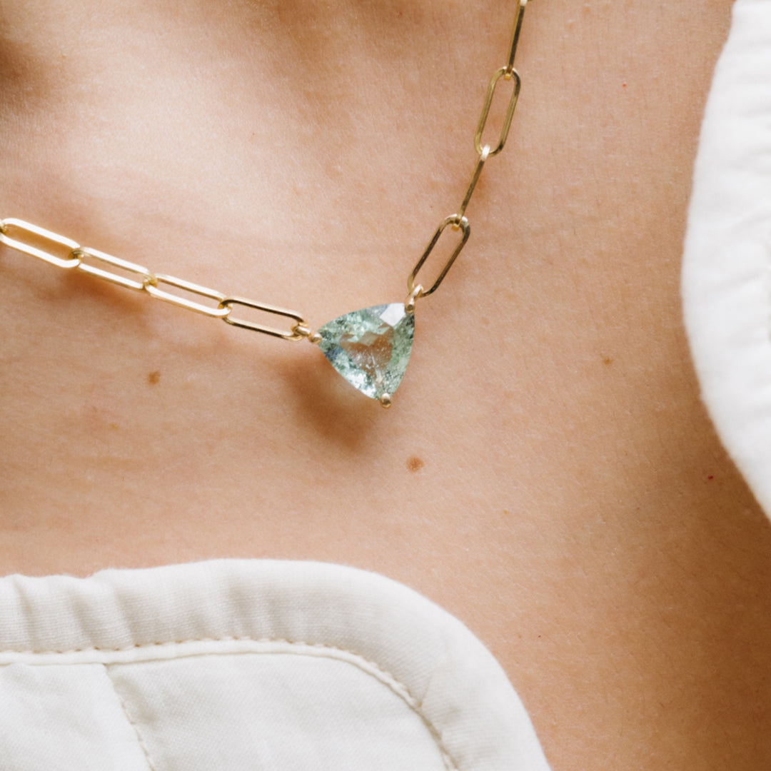 2.70ct Aquamarine Trilliant Necklace