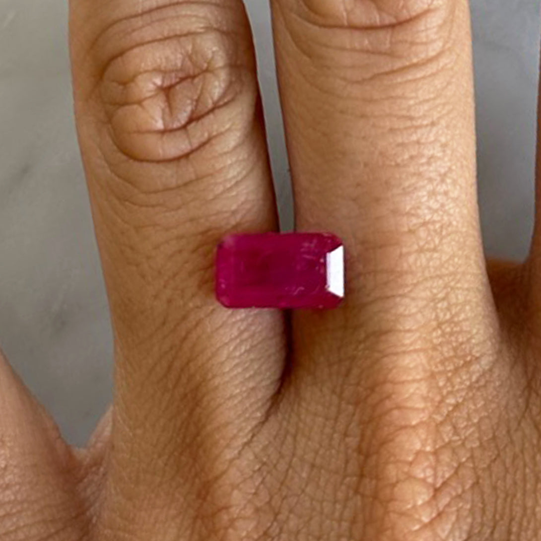 BESPOKE 3.05CT EMERALD CUT RUBY RING
