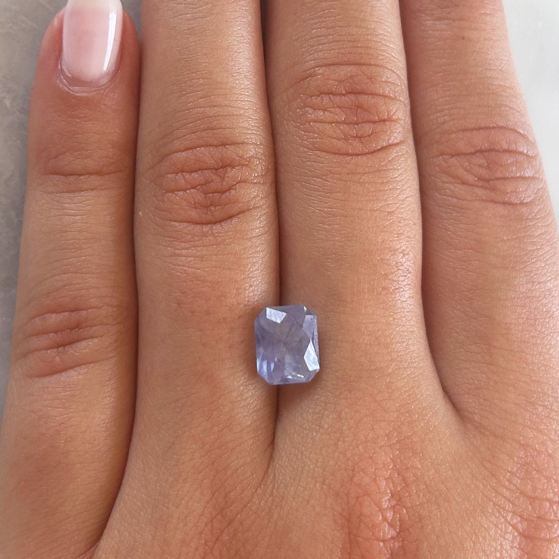 BESPOKE 3.32CT PERIWINKLE SAPPHIRE RING