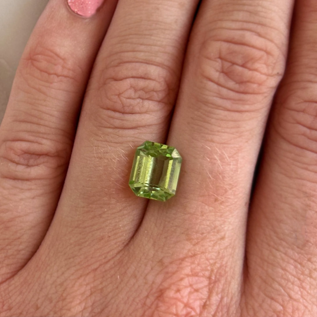 BESPOKE 3.63CT PERIDOT RING