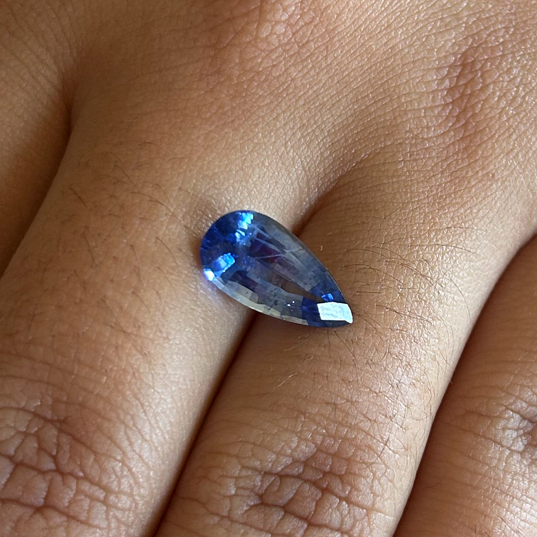 BESPOKE 3.72CT SAPPHIRE