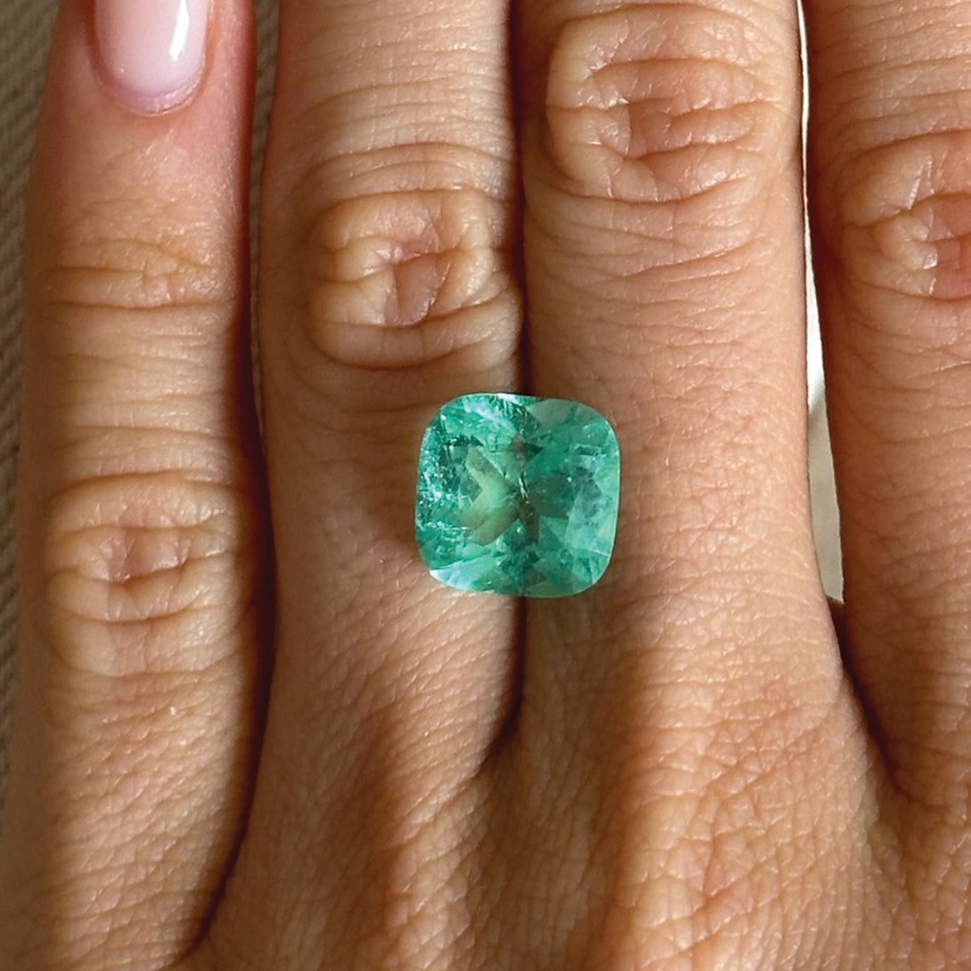 BESPOKE 5.52CT MUZO CUSHION CUT EMERALD