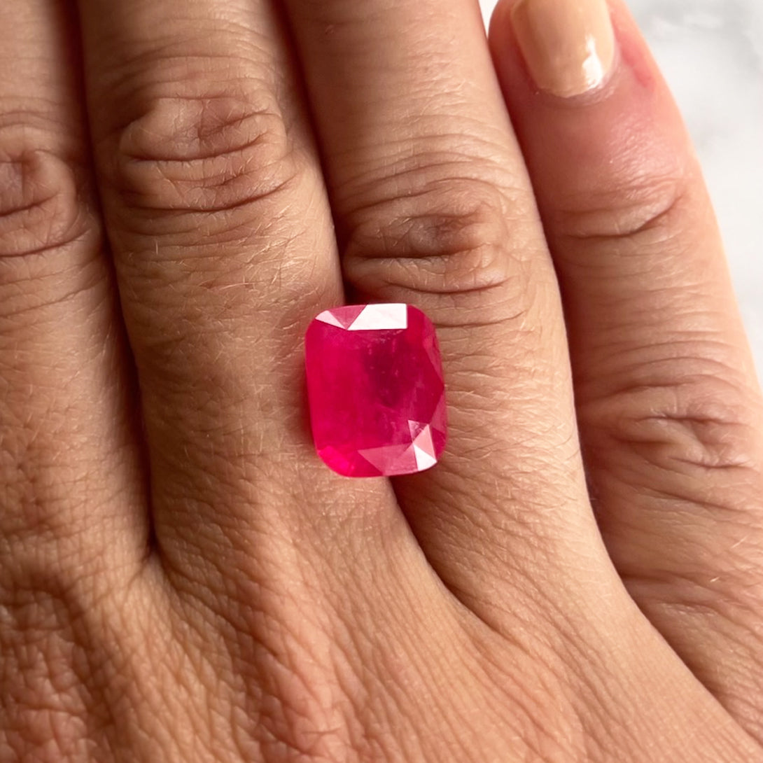 9.03CT VIVID PINK SPINEL RING