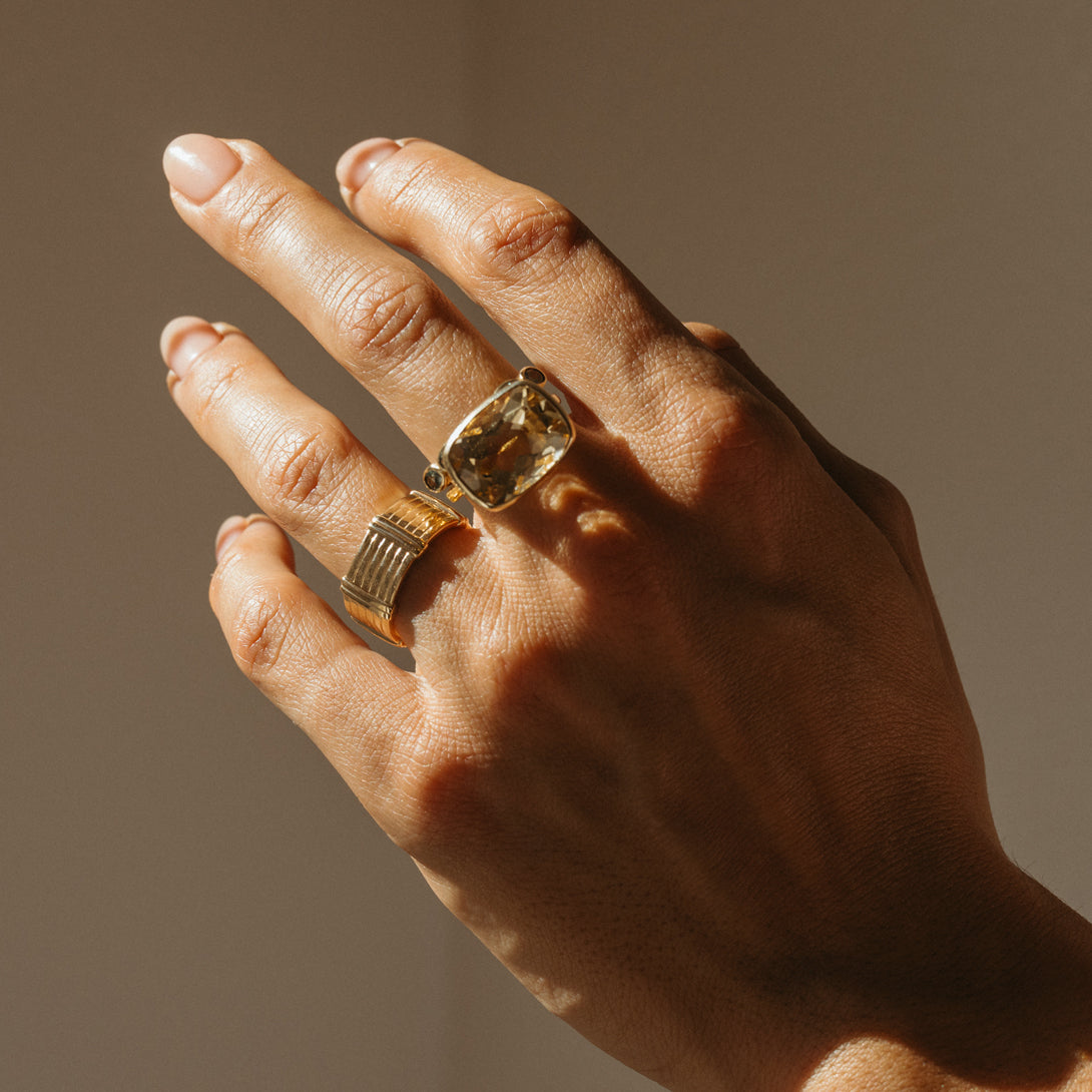 9CT CITRINE GEORGIA BIRTHSTONE RING