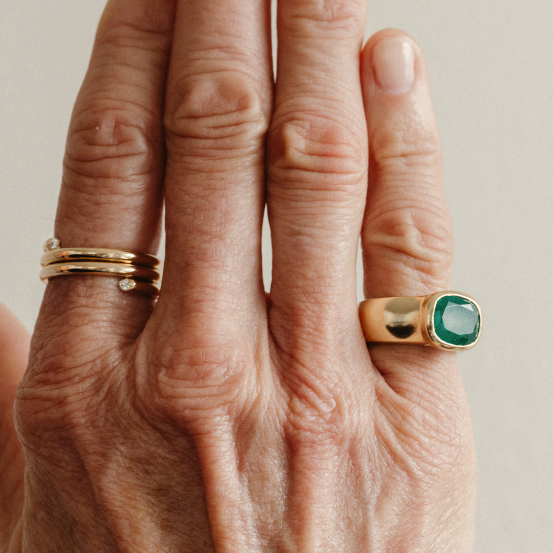 EMERALD DUNE RING