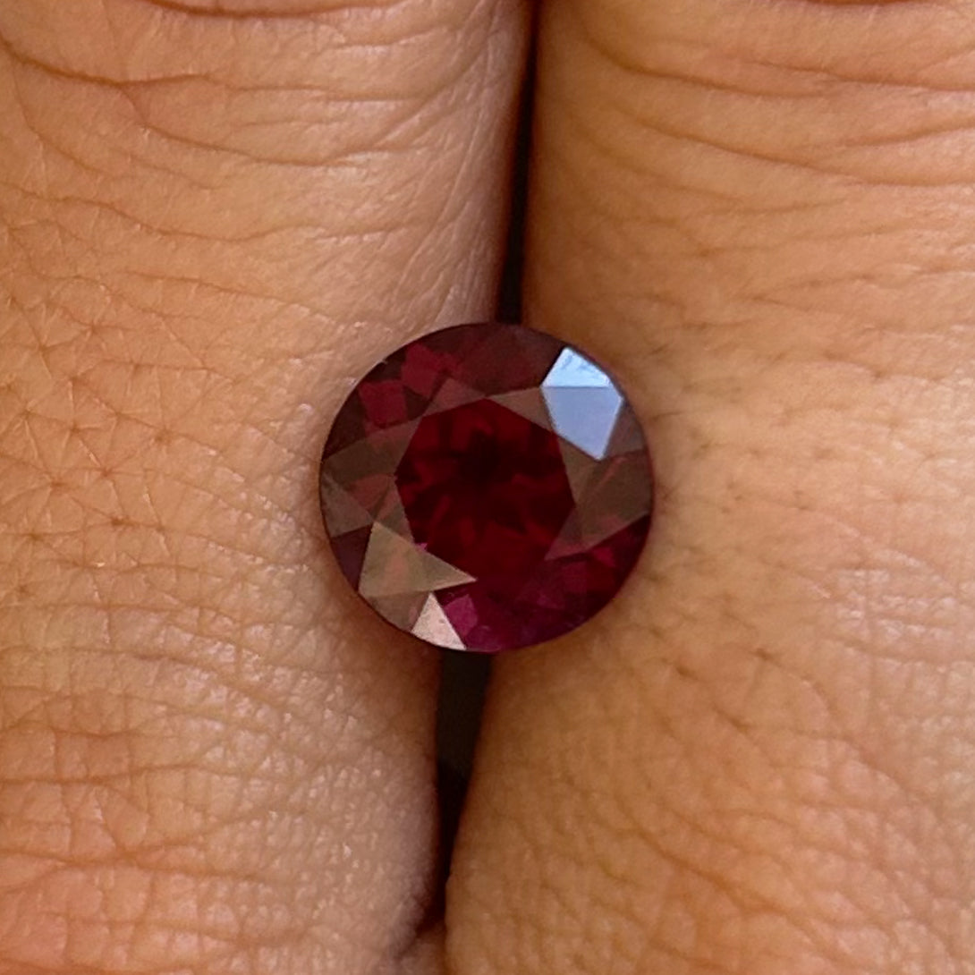 BESPOKE 3.42CT GARNET