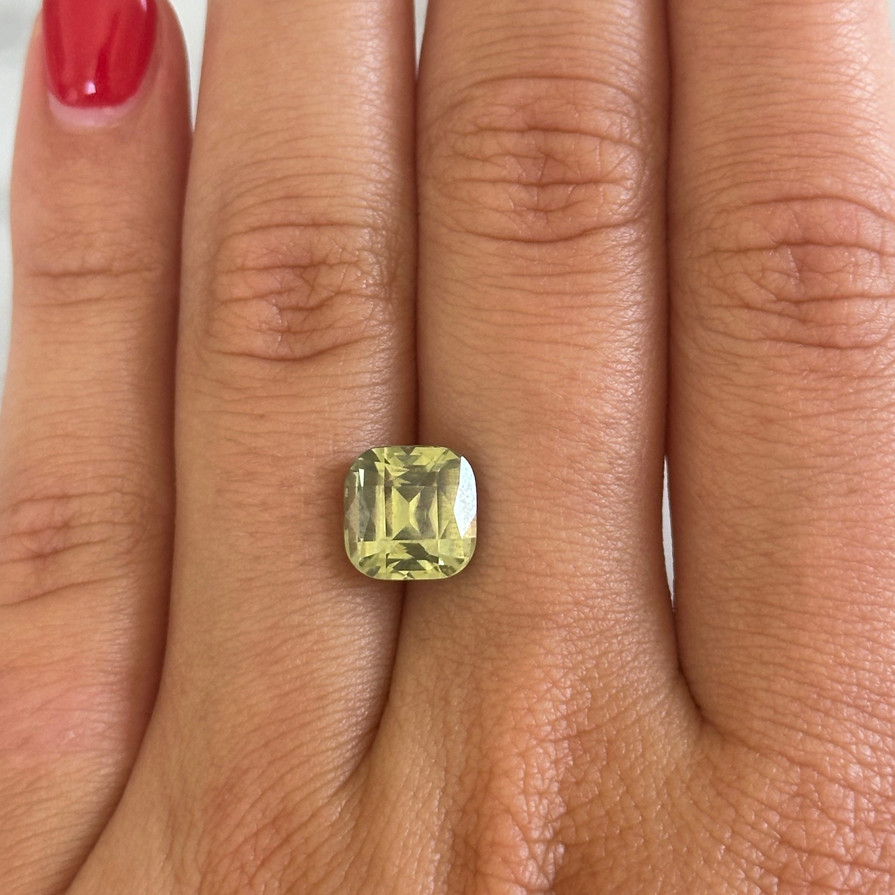 BESPOKE 4.68CT GREEN ZIRCON