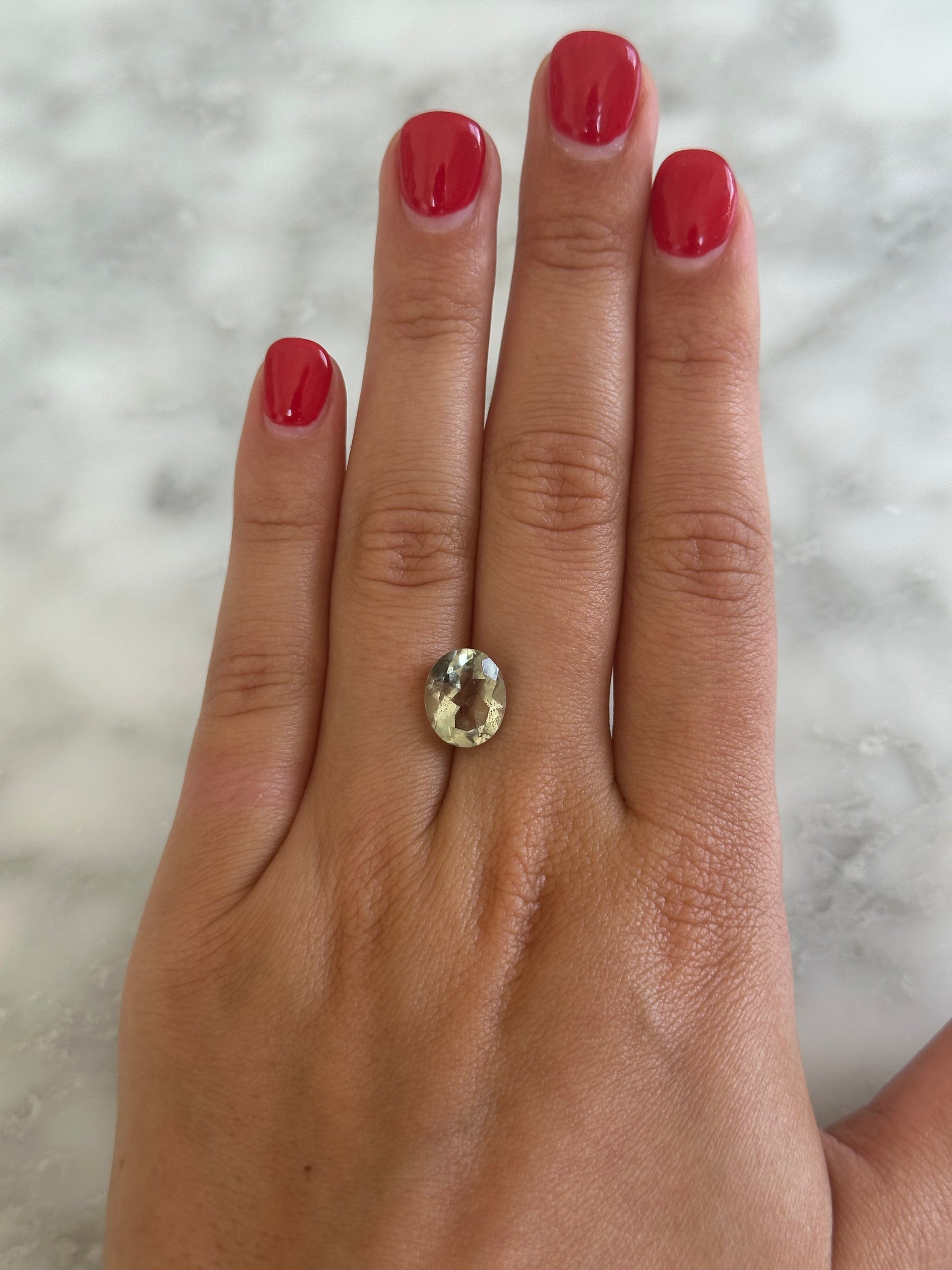 BESPOKE 3.29CT MINT AMETHYST