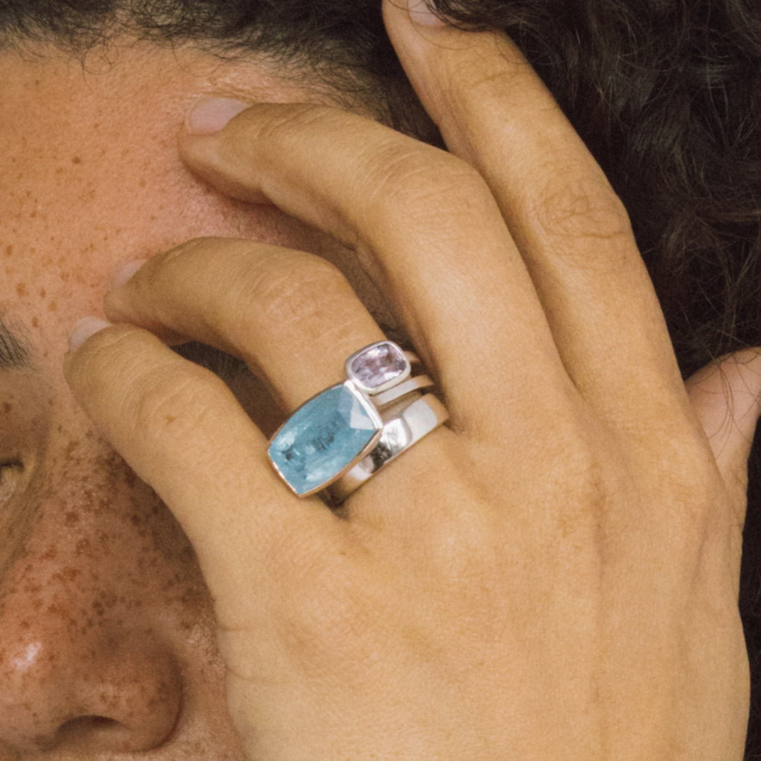 1.51ct Spinel Bezel Set Ring