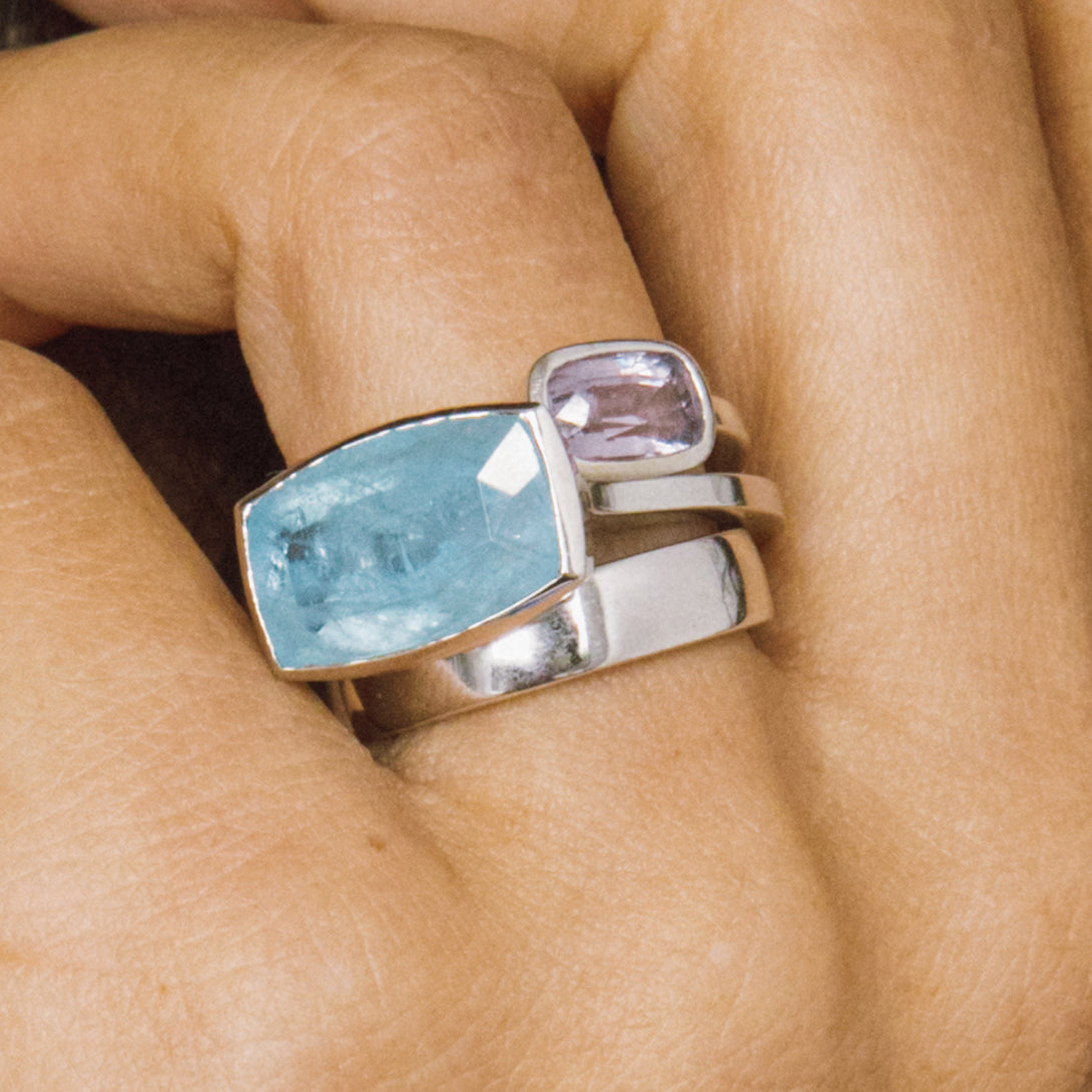 1.51ct Spinel Bezel Set Ring