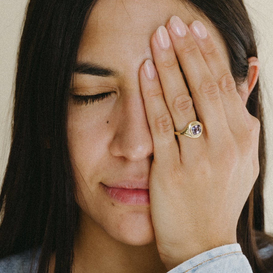 1.18CT SRI LANKA SPINEL RIPPLE RING