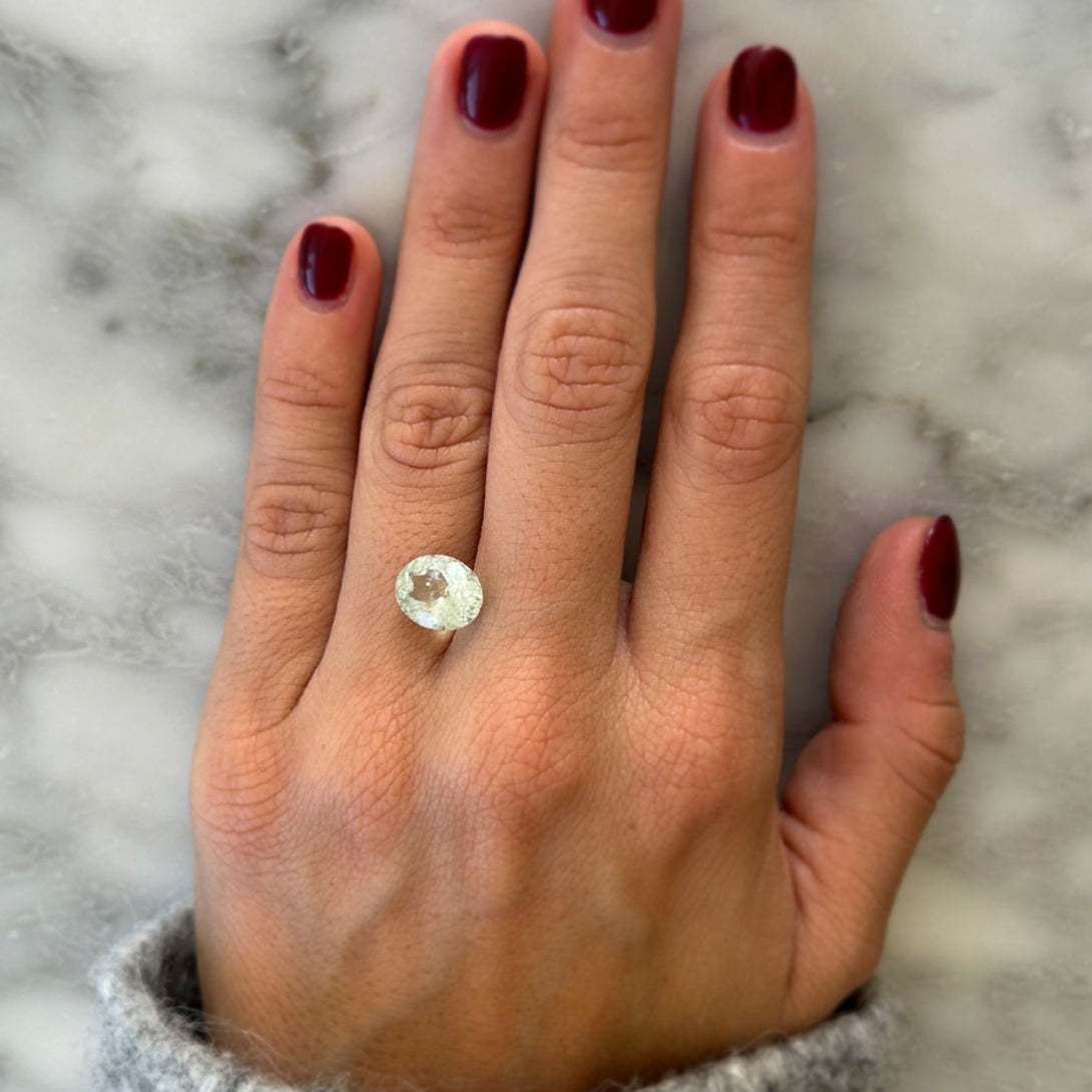 BESPOKE 3.39CT AQUAMARINE