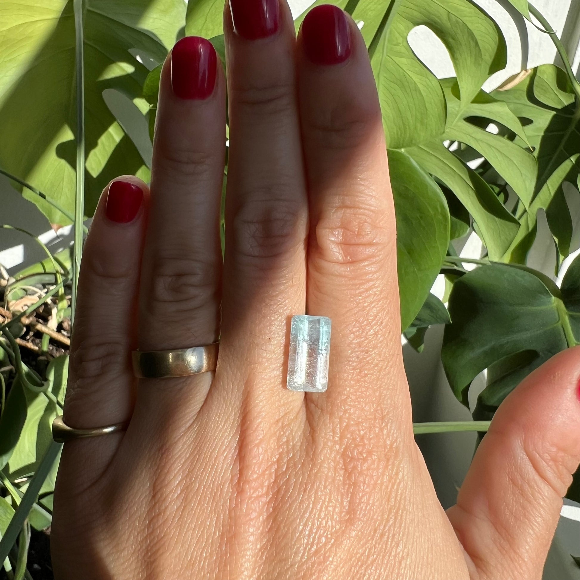 BESPOKE 6.30CT BICOLOR BLUE TOPAZ