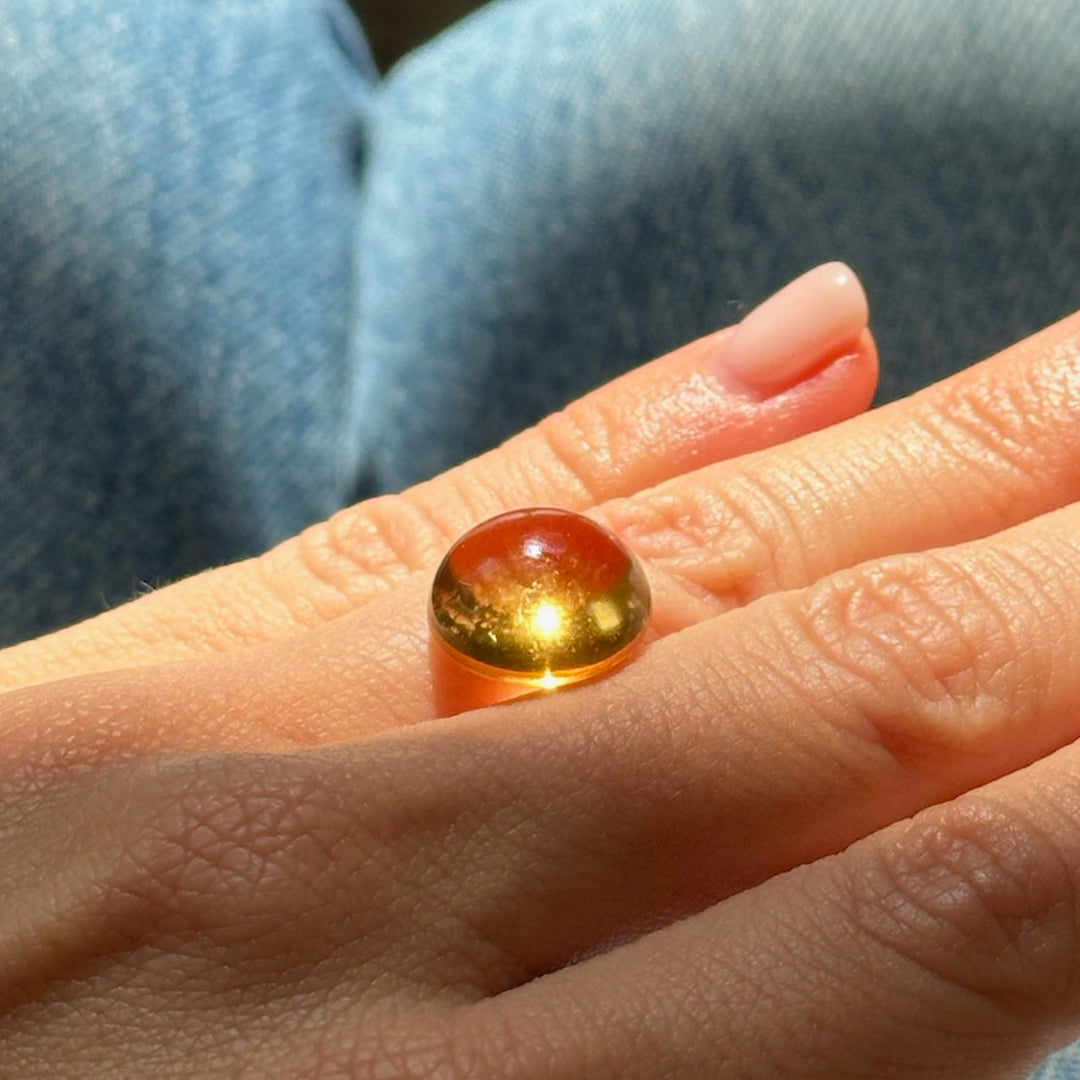 BESPOKE 10.53CT ROUND CABOCHON CITRINE