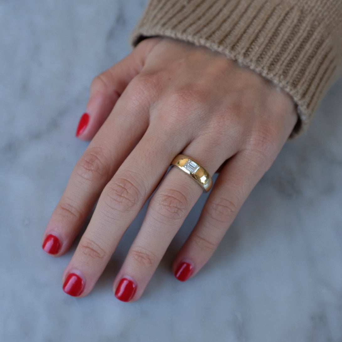 EMERALD CUT DIAMOND CLOUD RING
