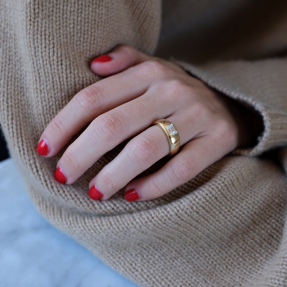 EMERALD CUT DIAMOND CLOUD RING