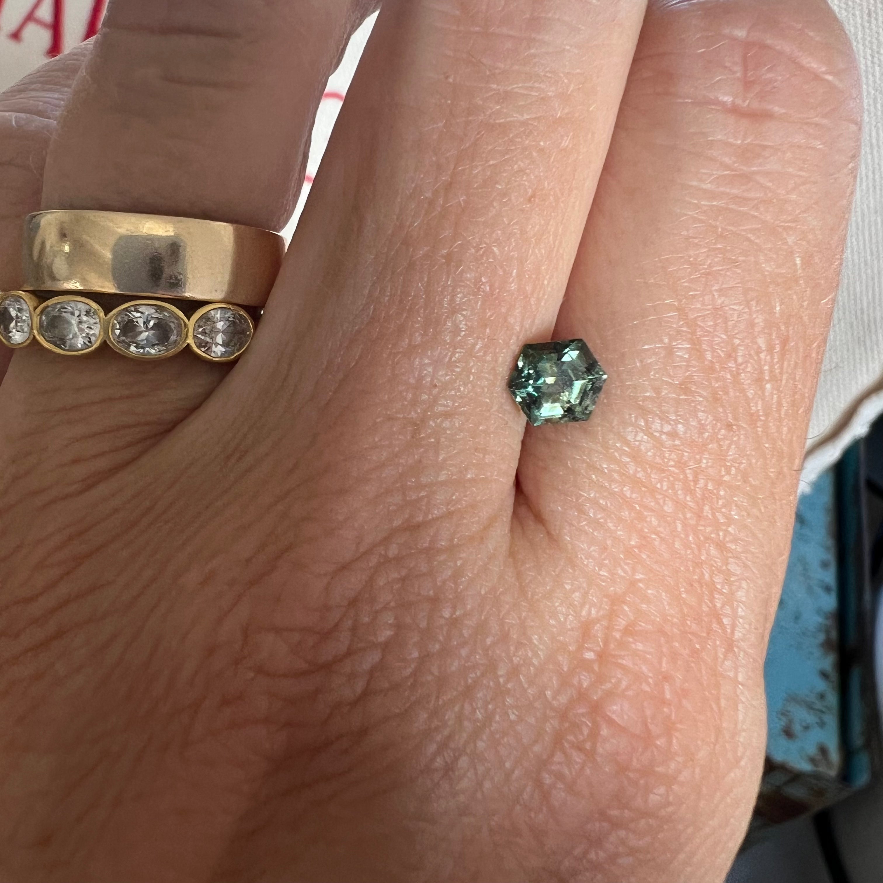 BESPOKE 0.94CT HEXAGON GREEN SAPPHIRE