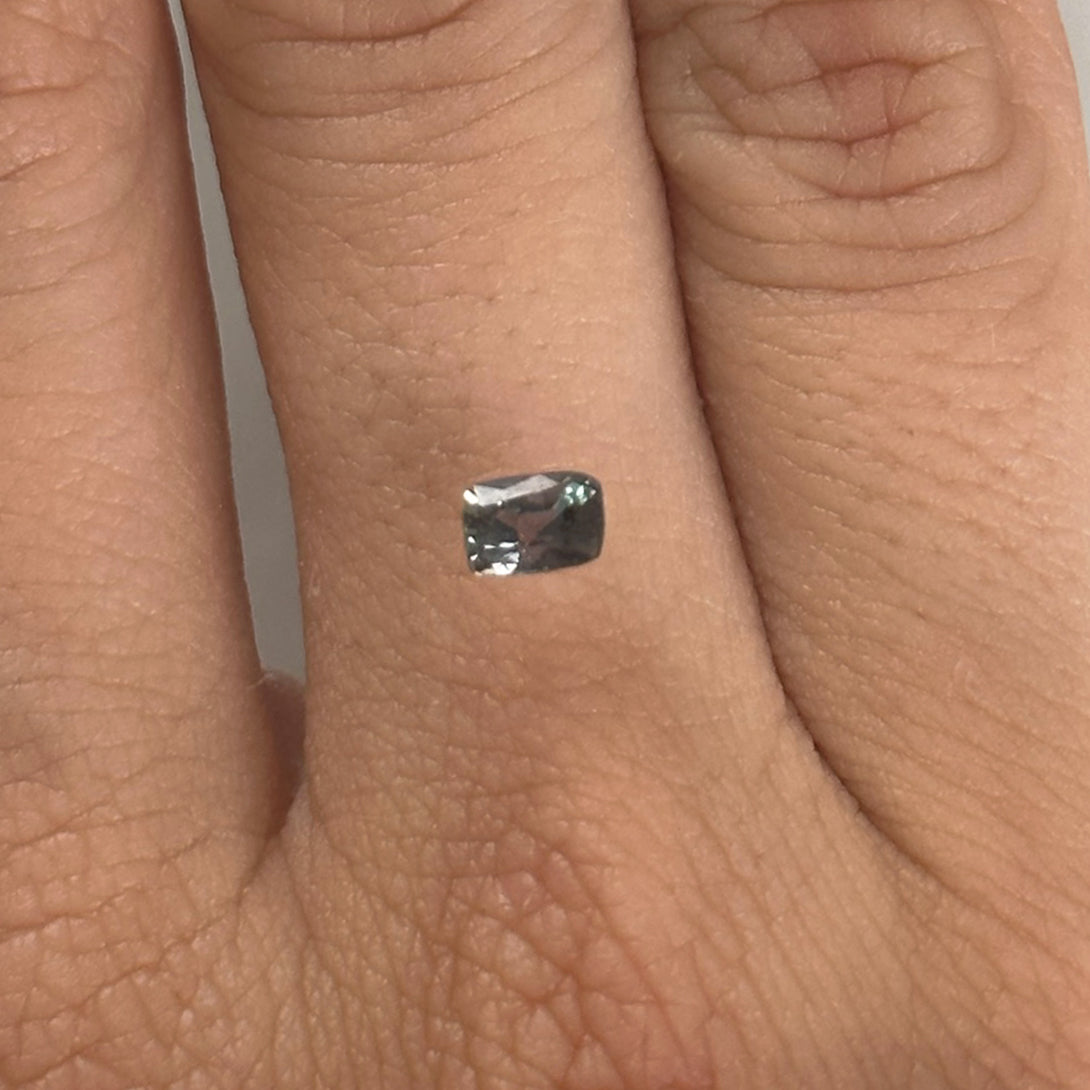 BESPOKE 0.57CT ALEXANDRITE RING