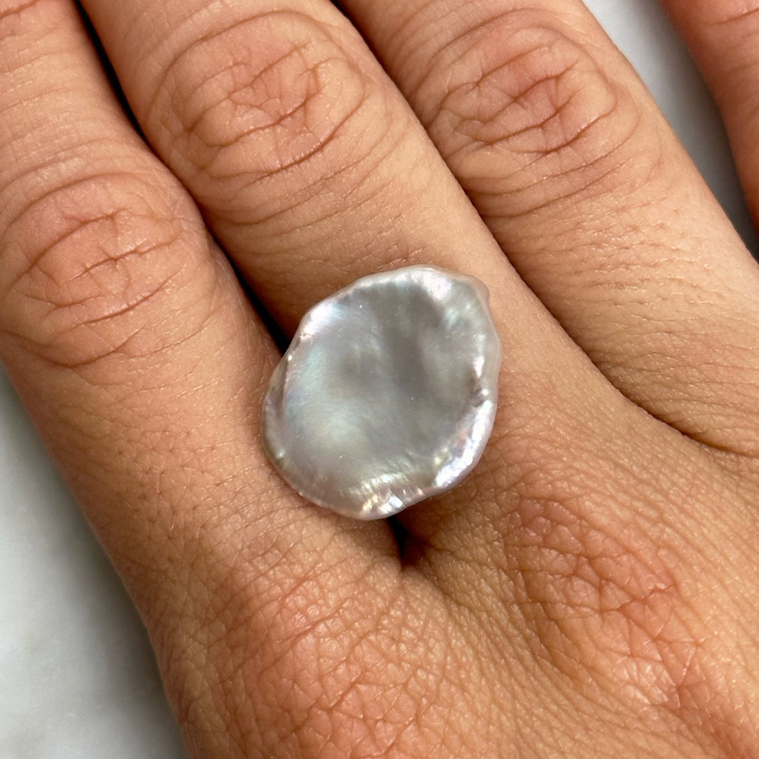 BESPOKE GREY PETAL PEARL
