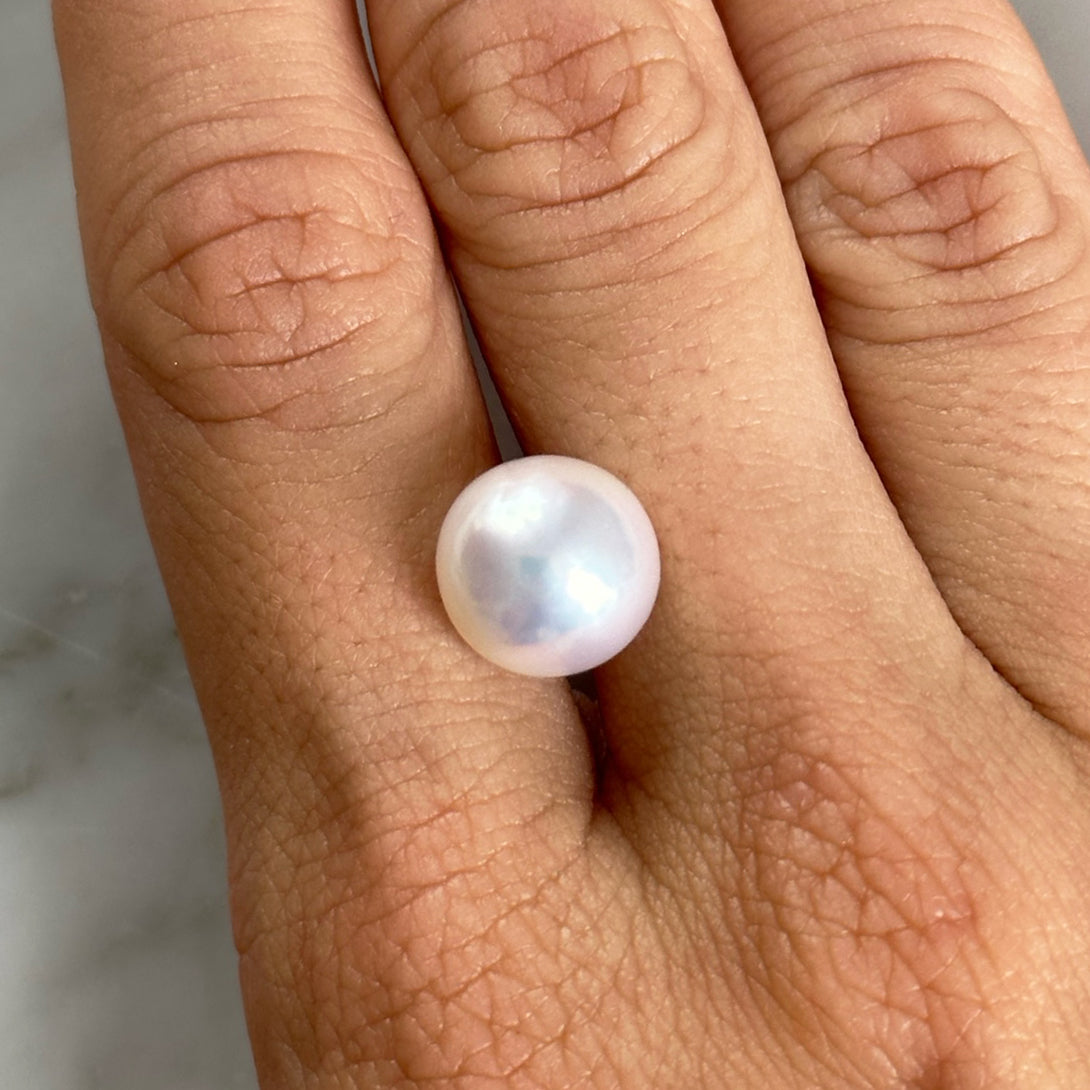 BESPOKE WHITE PEARL RING