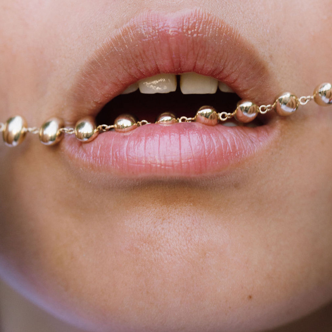 Oval Balloon Necklace