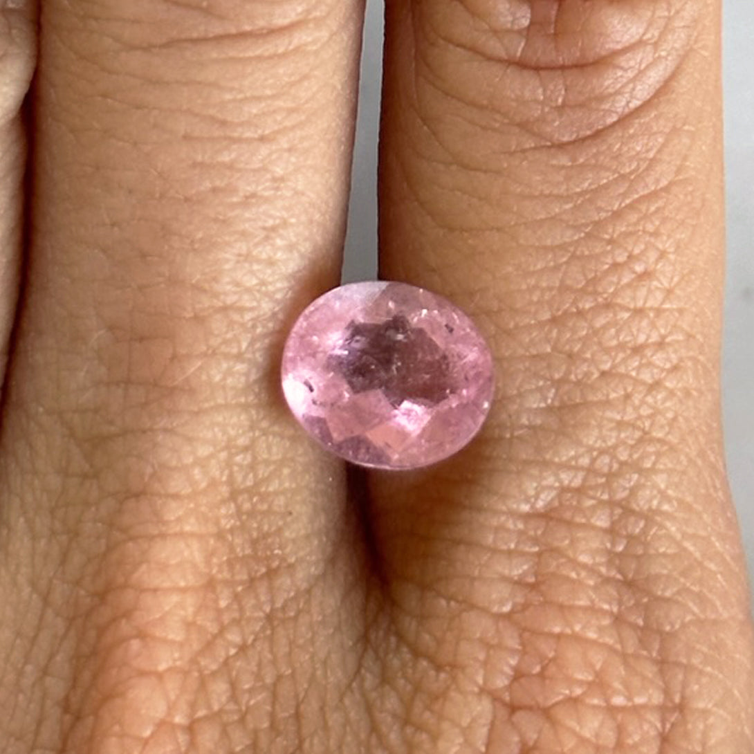 BESPOKE 3.10CT PINK TOURMALINE OVAL RING