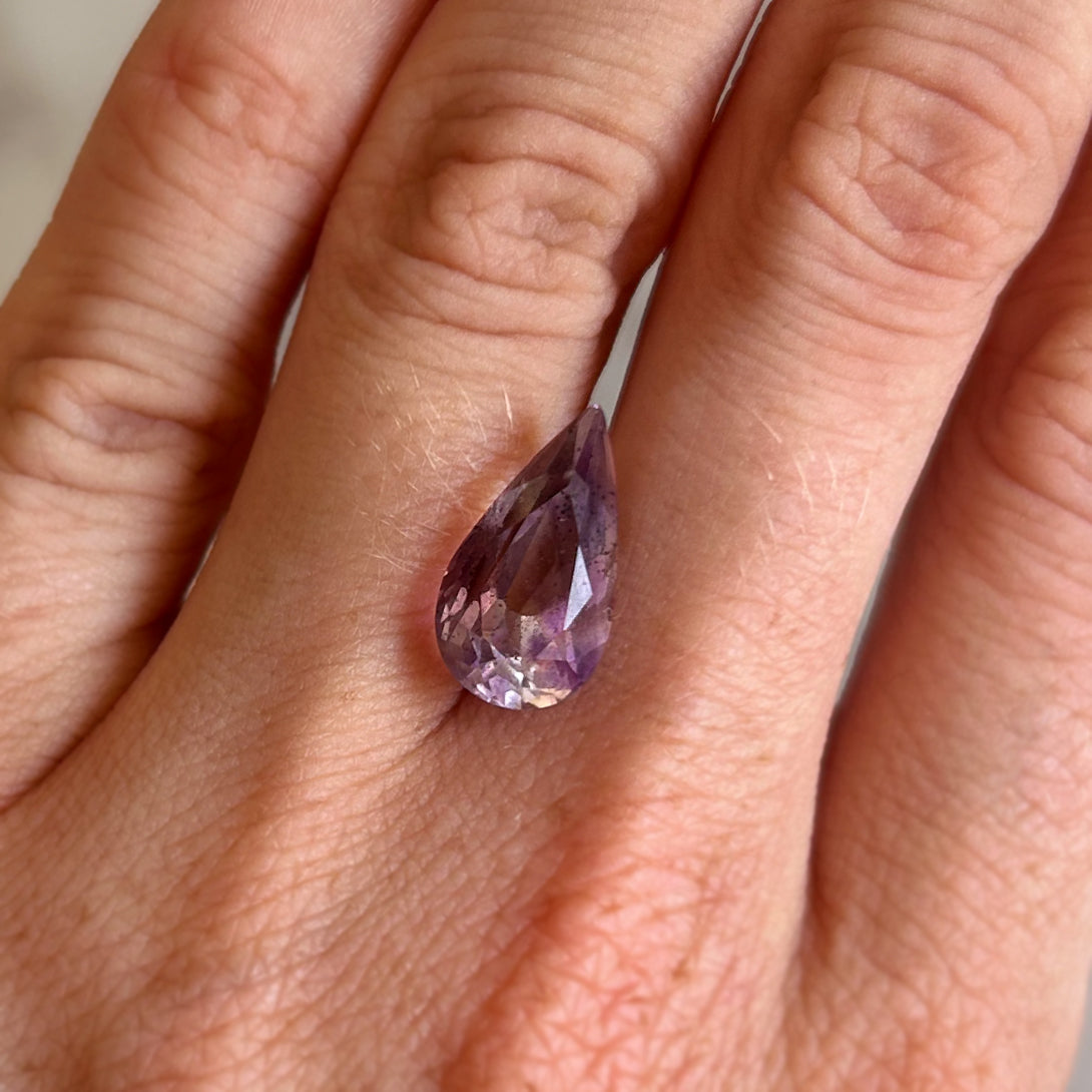 BESPOKE 4.86CT RUTILE AMETHYST RING