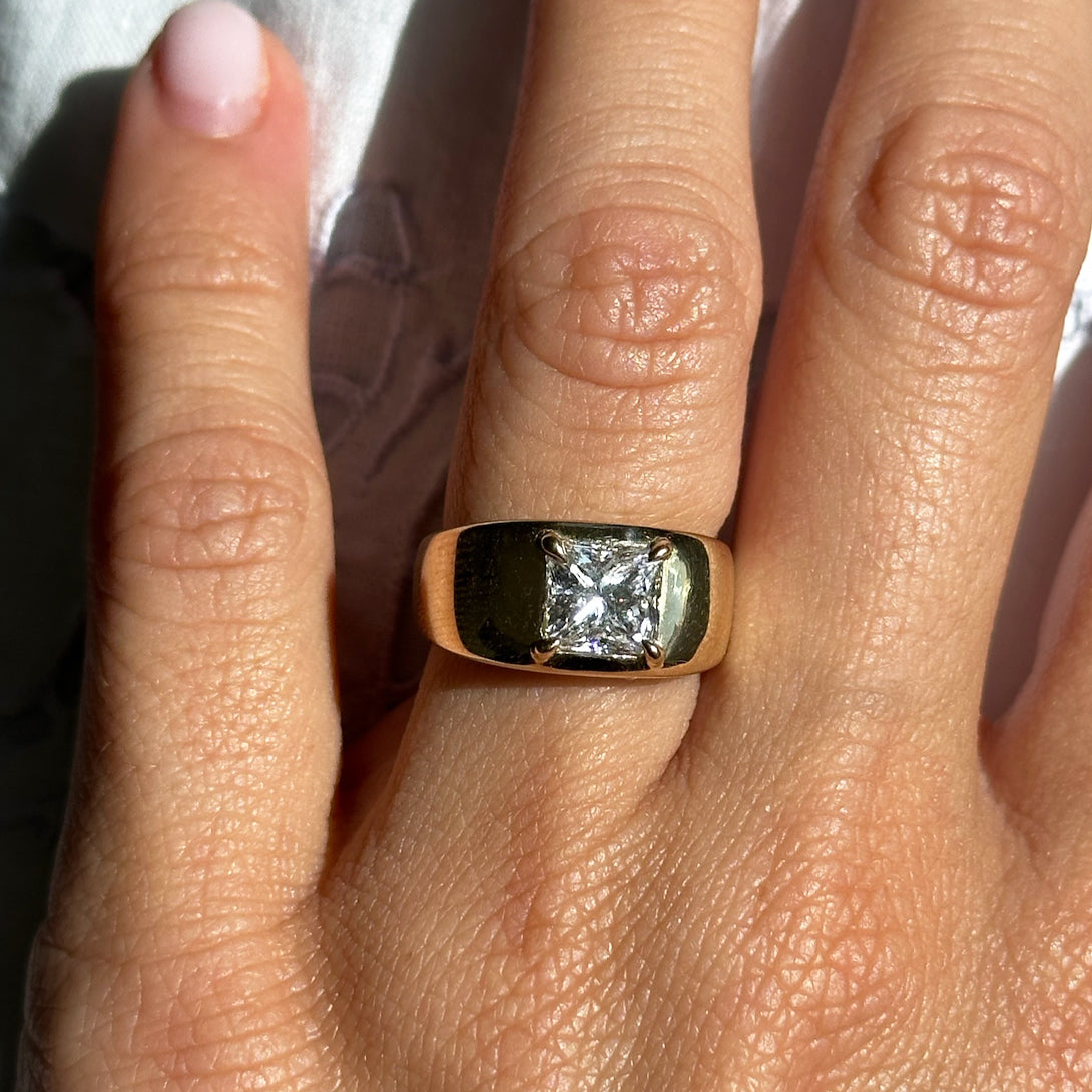 PRINCESS CUT DIAMOND CLOUD RING