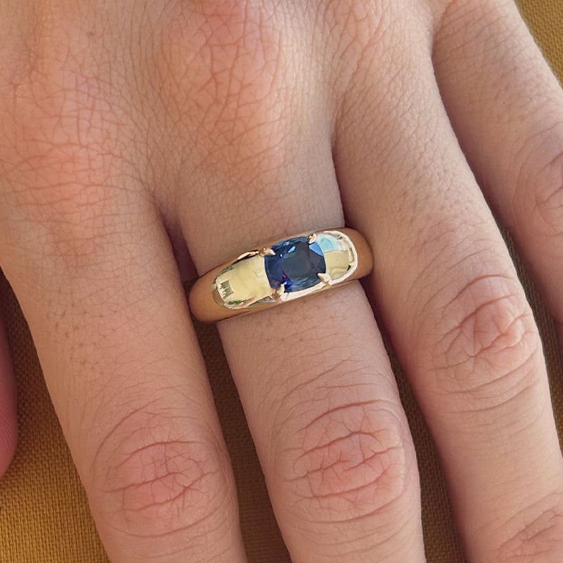 CUSHION CUT SAPPHIRE CLOUD RING