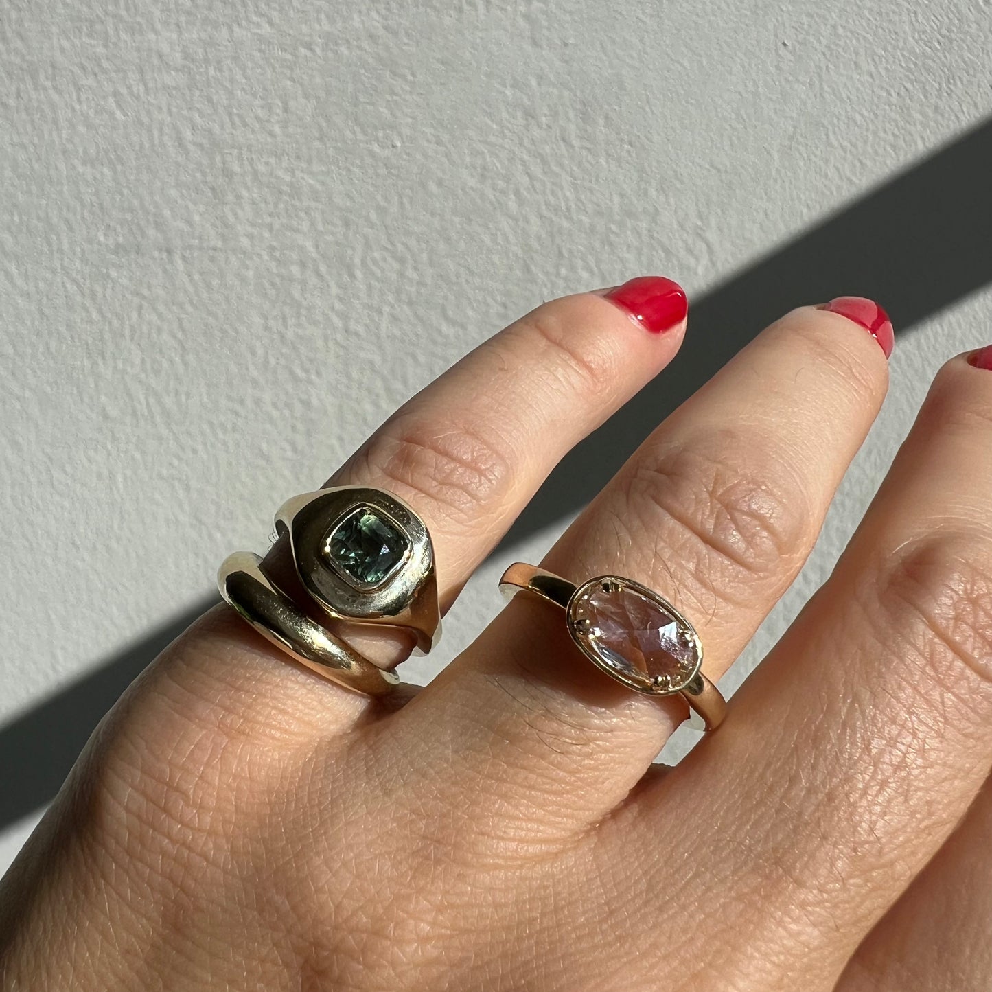 ROSE CUT OVAL DIAMOND BASKET RING