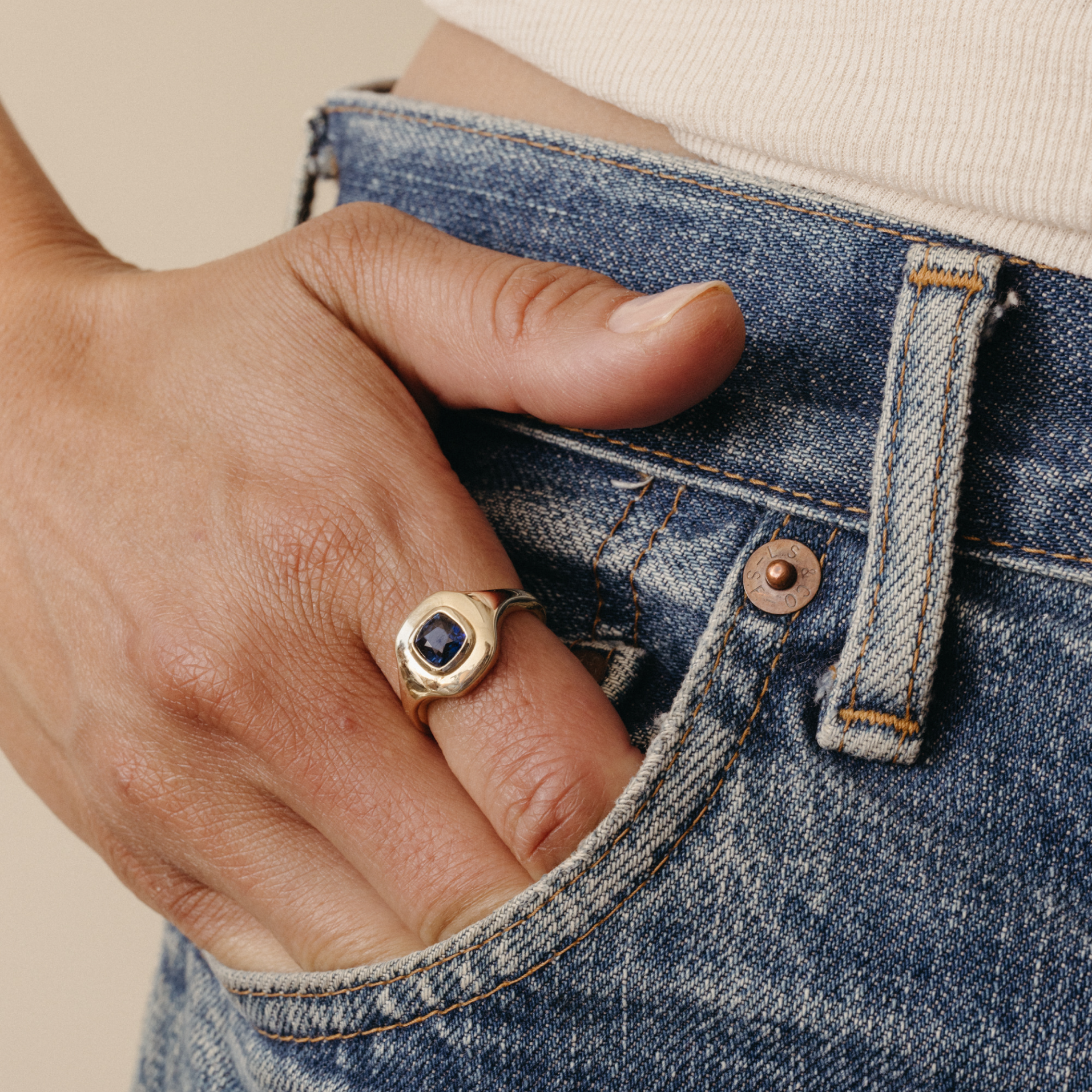 1.16 Sapphire Ripple Ring