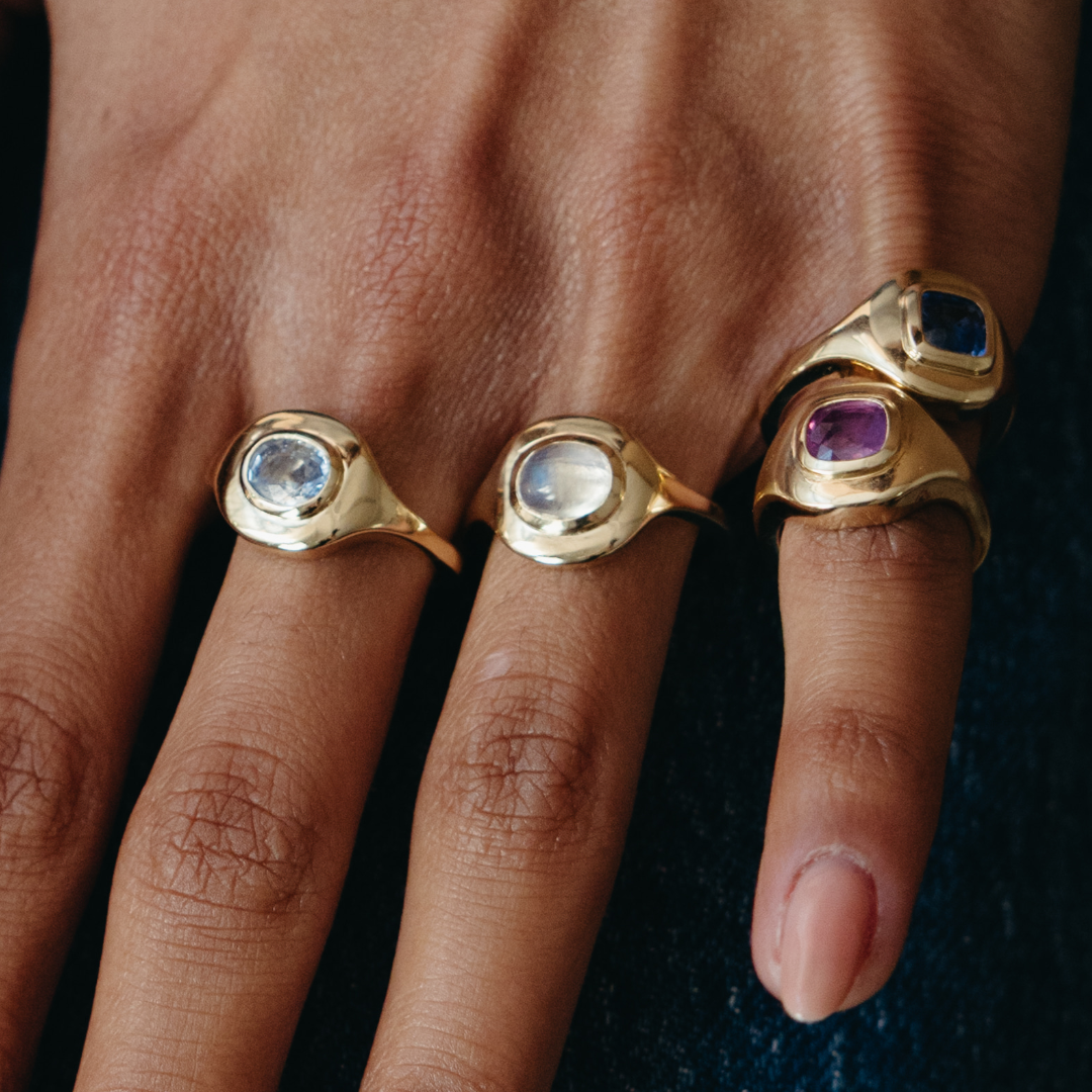 1.17ct Sapphire Ripple Ring