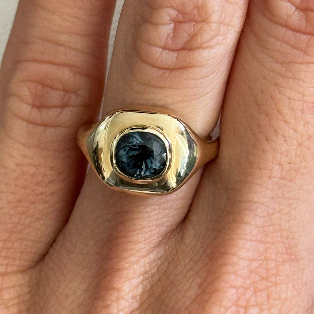 1.81ct Spinel Ripple Ring