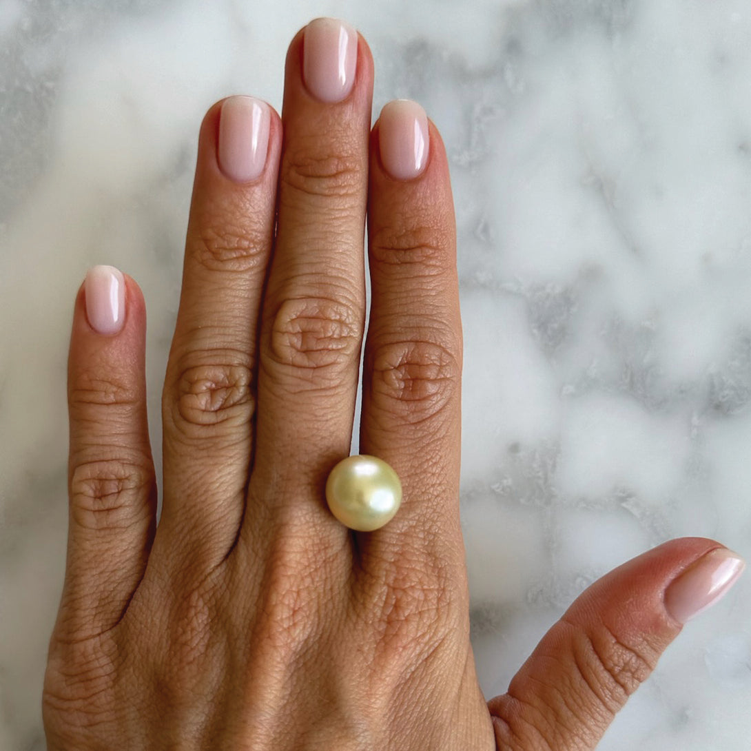 BESPOKE CHAMPAGNE TAHITIAN PEARL