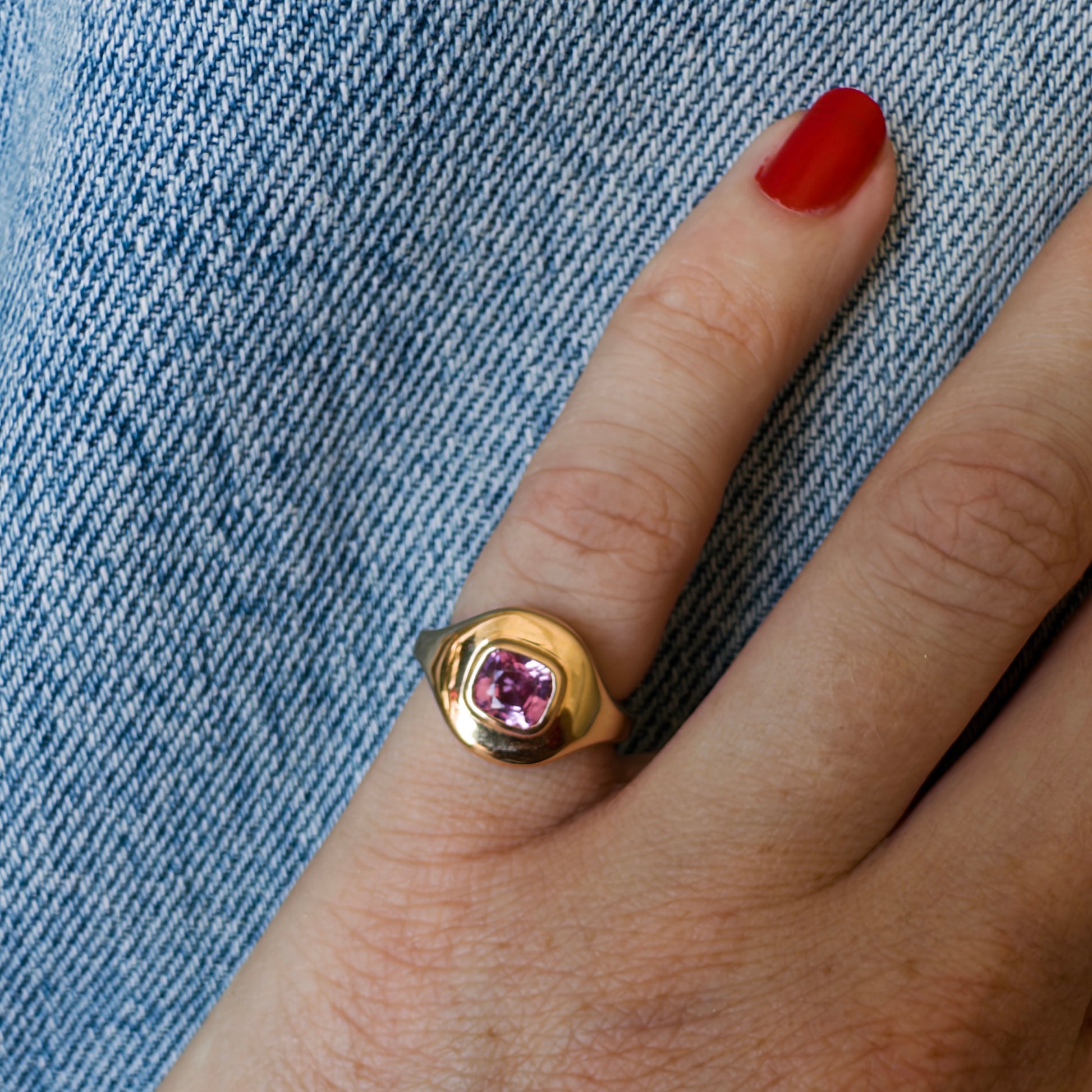 1ct Pink Sapphire Ripple Ring