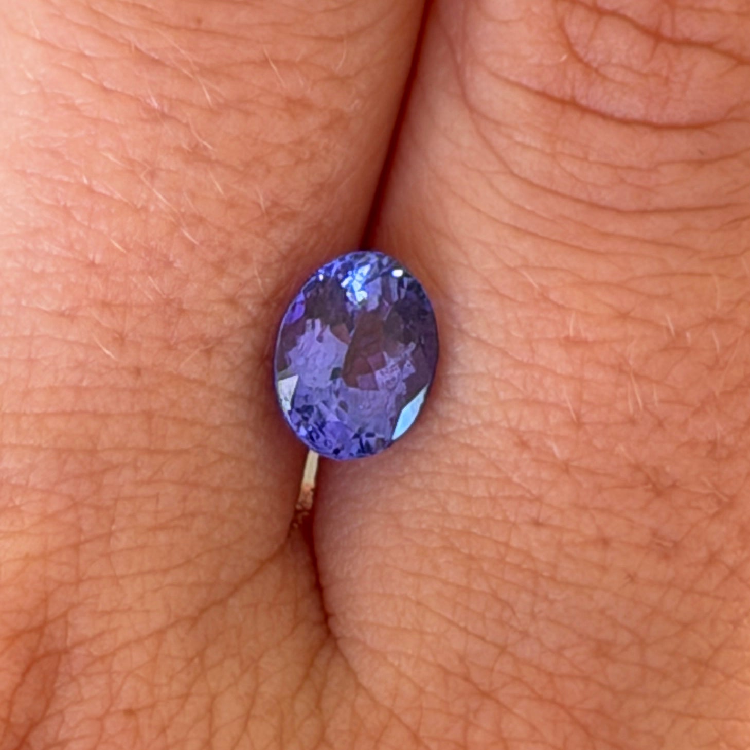 2.15ct Blue-Violet Oval Tanzanite