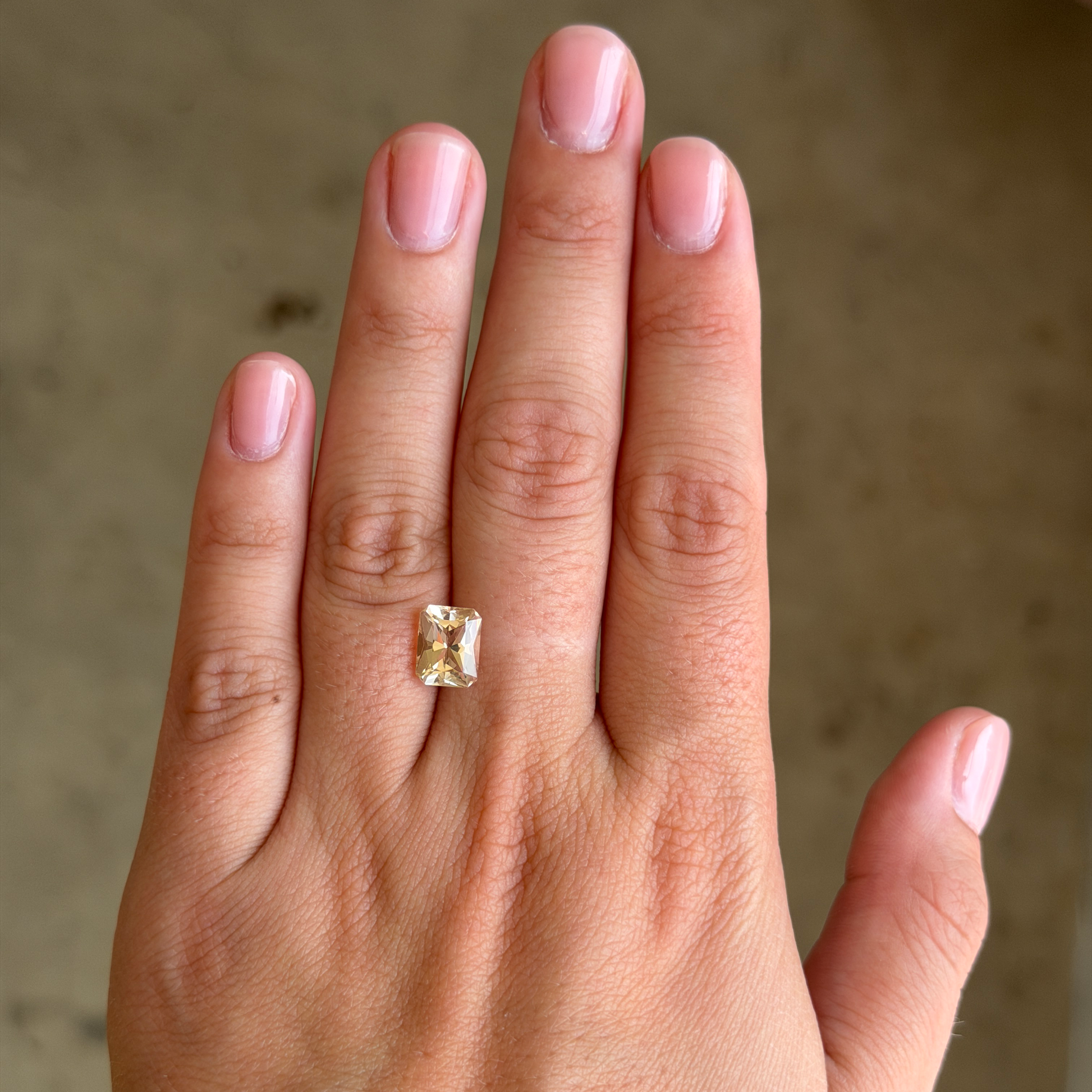 Bespoke 2.20ct Oregon Sunstone