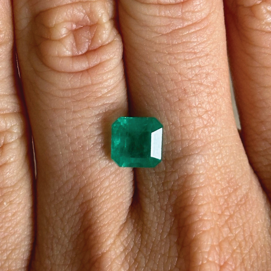 BESPOKE 2.42CT ZAMBIAN EMERALD