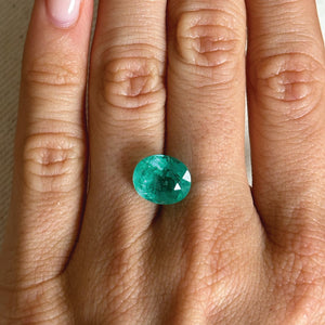 BESPOKE 4.41CT BRAZILLIAN OVAL EMERALD