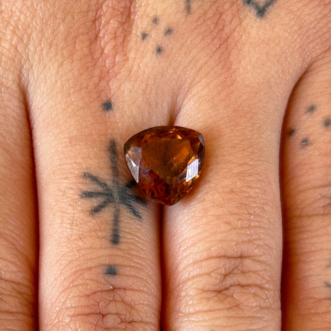 BESPOKE 5.32CT ORANGE BROWN TOURMALINE