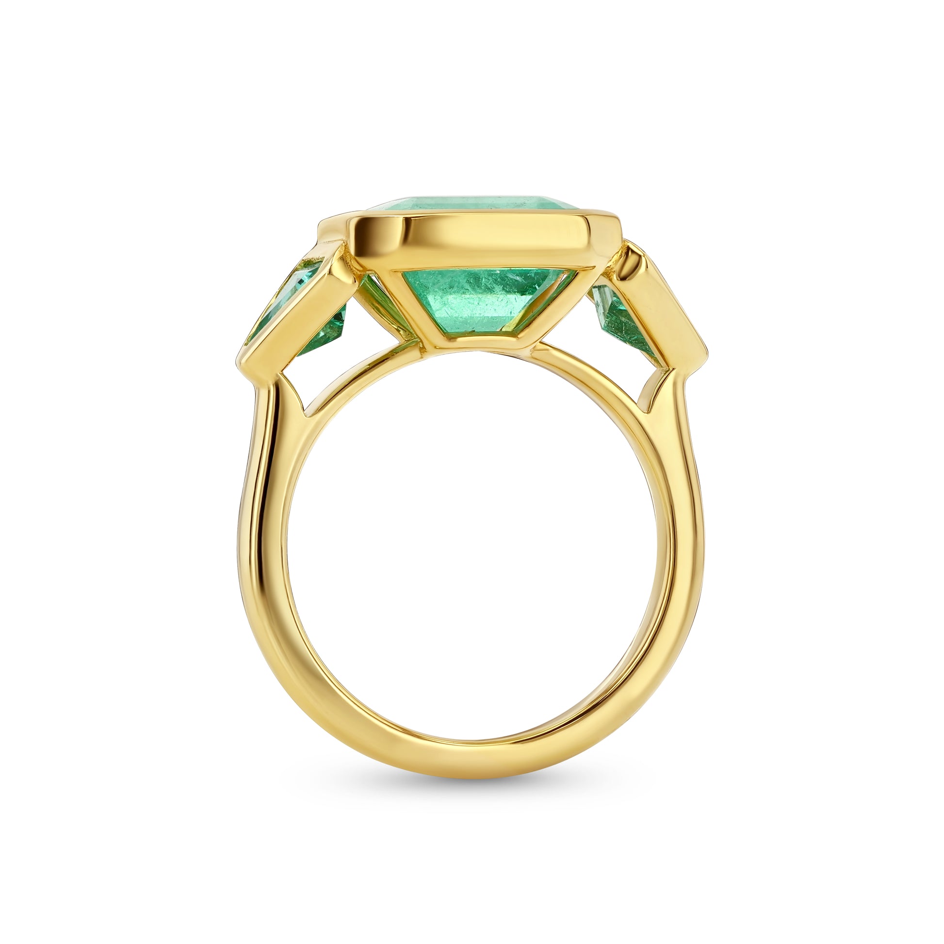 4.33tcw Emerald Three Stone Ring