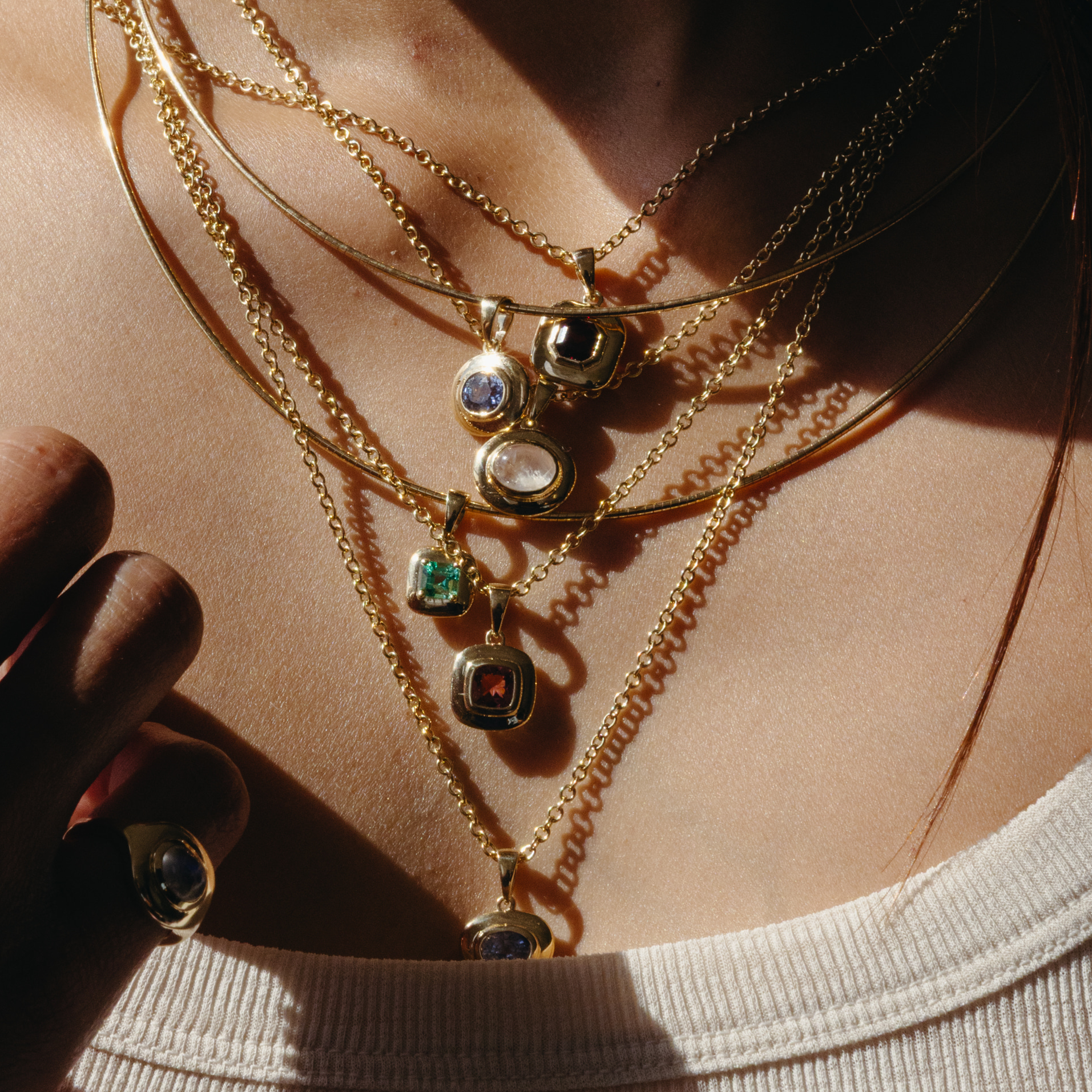 0.53ct Emerald Ripple Charm